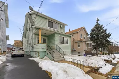 542 3rd Avenue 2 #2, Lyndhurst Township, NJ 07071 - Photo 18