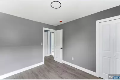 542 3rd Avenue 2 #2, Lyndhurst Township, NJ 07071 - Photo 8
