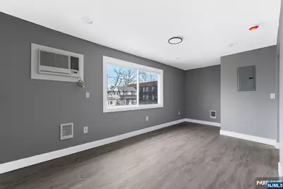 542 3rd Avenue 2 #2, Lyndhurst Township, NJ 07071 - Photo 14