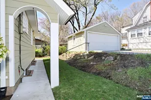 61 Fairview Ave, Glen Rock, NJ 07452 - Photo 18
