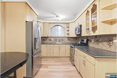 61 Union Avenue D3 #D3, Belleville, NJ 07109 - Photo 8