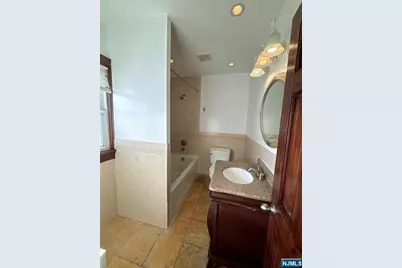 187 Holt Street, Hackensack, NJ 07601 - Photo 10