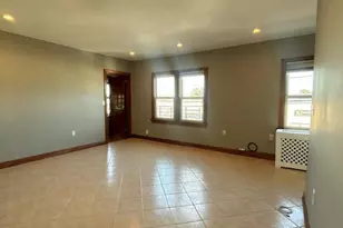 187 Holt St, Hackensack, NJ 07601 - Photo 4