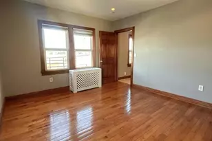 187 Holt St, Hackensack, NJ 07601 - Photo 8