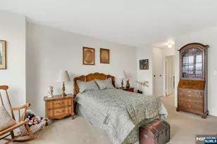 2000 Linwood Ave 10J, Fort Lee, NJ 07024 - Photo 16