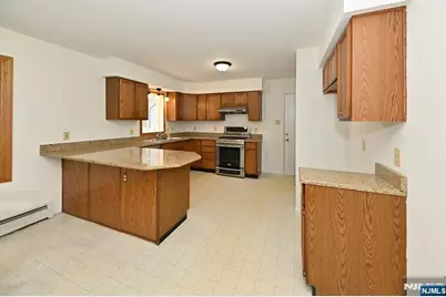 468 Old Tappan Road, Old Tappan, NJ 07675 - Photo 4