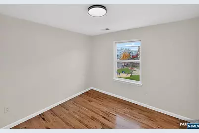 156 Ridgewood Avenue, Newark, NJ 07108 - Photo 26