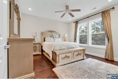 21 Ocean Terrace, Long Branch, NJ 07740 - Photo 14