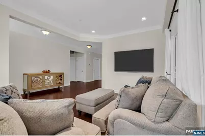 21 Ocean Terrace, Long Branch, NJ 07740 - Photo 8