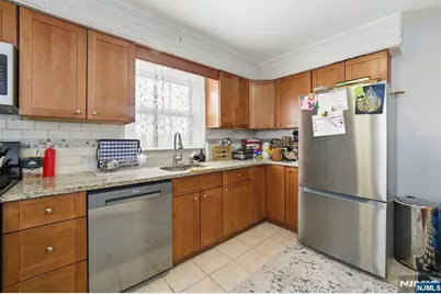 122 Cedar Street, Garfield, NJ 07026 - Photo 8