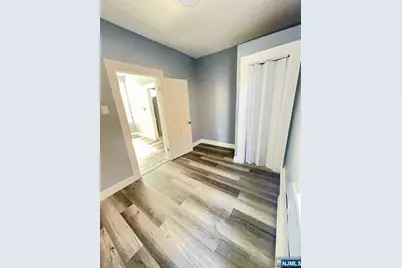 204 Demott Avenue 2 #2, Clifton, NJ 07011 - Photo 6