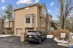 192 Clarken Dr, West Orange Township, NJ 07052 - Photo 22