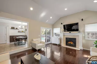 8 Prescott Road, Ho Ho Kus, NJ 07423 - Photo 14