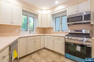 208 St Nicholas Ave, Englewood, NJ 07631 - Photo 12