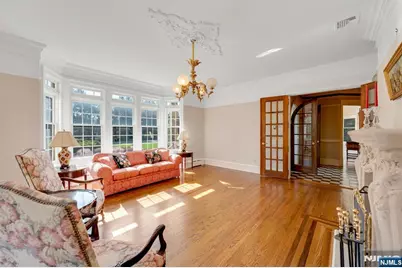 213 Stokes Farm Road, Franklin Lakes, NJ 07417 - Photo 8