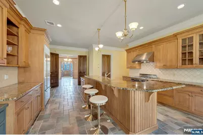 213 Stokes Farm Road, Franklin Lakes, NJ 07417 - Photo 12