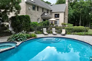 837 Apple Ridge Rd, Franklin Lakes, NJ 07417 - Photo 4