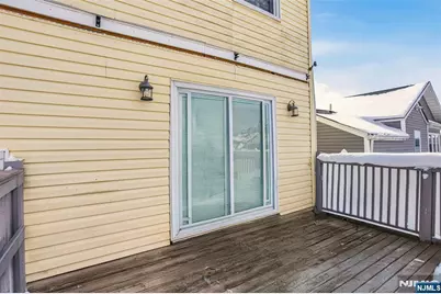 41 15th Avenue, Elmwood Park, NJ 07407 - Photo 26