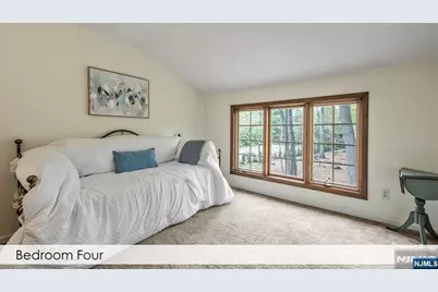 112 Edgewood Road, Allendale, NJ 07401 - Photo 20