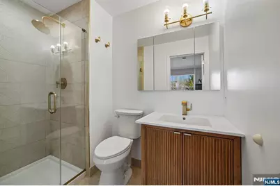 2106 Henry Court, Mahwah, NJ 07430 - Photo 12