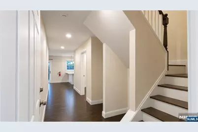 7 Maple Street 1 #1, Bloomfield, NJ 07003 - Photo 2