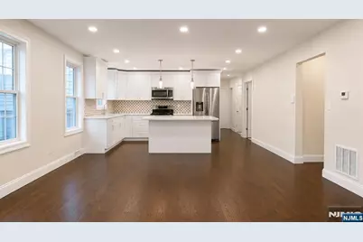 7 Maple Street 1 #1, Bloomfield, NJ 07003 - Photo 4