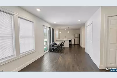 7 Maple Street 1 #1, Bloomfield, NJ 07003 - Photo 4