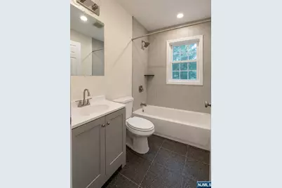 7 Maple Street 1 #1, Bloomfield, NJ 07003 - Photo 12