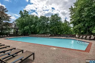 707 Thoreau Ct, Mahwah, NJ 07430 - Photo 14