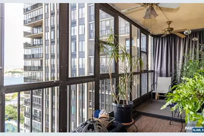 200 Winston Drive 1005 #1005, Cliffside Park, NJ 07010 - Photo 12