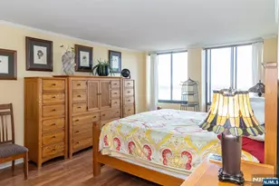 200 Winston Dr 1005, Cliffside Park, NJ 07010 - Photo 20