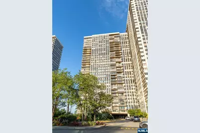 200 Winston Drive 1005 #1005, Cliffside Park, NJ 07010 - Photo 4