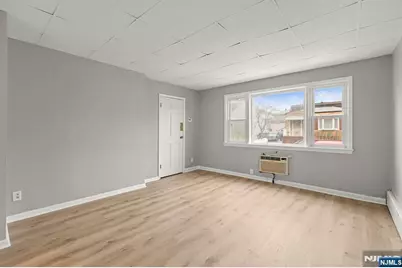 736 2nd Street Flr 1 #Flr 1, Secaucus, NJ 07094 - Photo 8