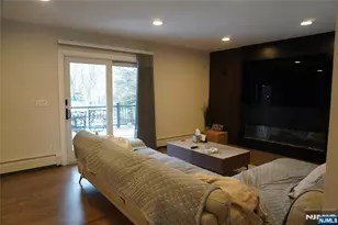 5 Oxford Pl, Cresskill, NJ 07626 - Photo 4