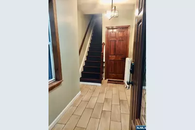 46 Webster Street 2nd Floor #2nd Floor, Ridgefield Park, NJ 07660 - Photo 2