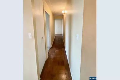 250 Gorge Road 7-H #7-H, Cliffside Park, NJ 07010 - Photo 10