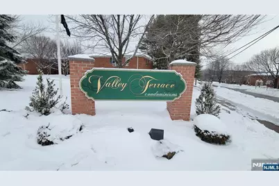 43 Knox Terrace 2B #2B, Wayne, NJ 07470 - Photo 12