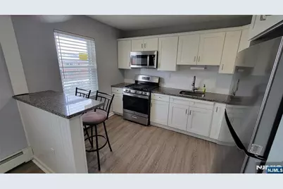 43 Knox Terrace 2B #2B, Wayne, NJ 07470 - Photo 1