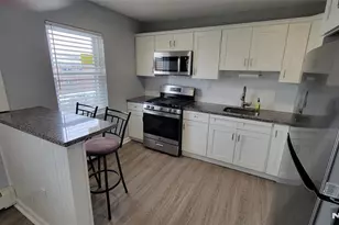 43 Knox Terrace 2B, Wayne, NJ 07470 - Photo 1