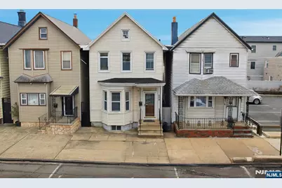 209 Hamilton Street, Harrison, NJ 07029 - Photo 6