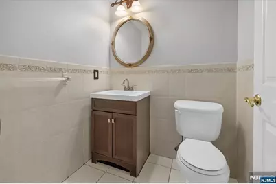 178 Undercliff Avenue, Edgewater, NJ 07020 - Photo 4