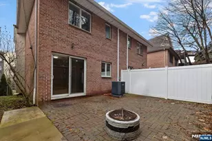 178 Undercliff Ave, Edgewater, NJ 07020 - Photo 8