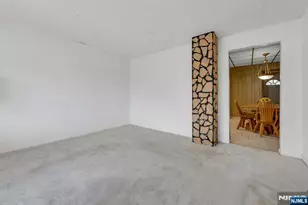 712 Meyer Ave, Lyndhurst Township, NJ 07071 - Photo 4