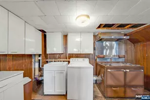 712 Meyer Ave, Lyndhurst Township, NJ 07071 - Photo 24