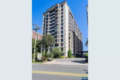 326 Prospect Avenue 12A #12A, Hackensack, NJ 07601 - Photo 2