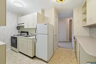 411 10th Street 1, Palisades Park, NJ 07650 - Photo 22