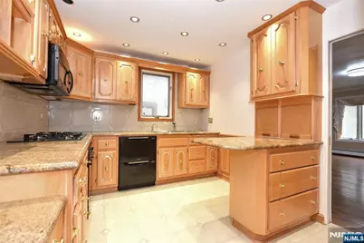 411 10th Street 1 #1, Palisades Park, NJ 07650 - Photo 10