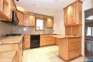 411 10th Street 1, Palisades Park, NJ 07650 - Photo 10