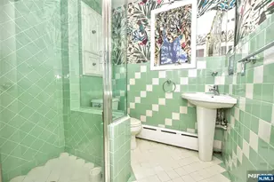 411 10th Street 1, Palisades Park, NJ 07650 - Photo 26