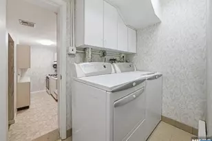 411 10th Street 1, Palisades Park, NJ 07650 - Photo 34